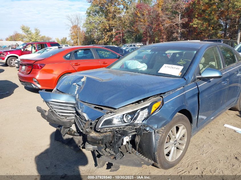 2015 HYUNDAI SONATA 2.4L SE - 5NPE24AF3FH062630