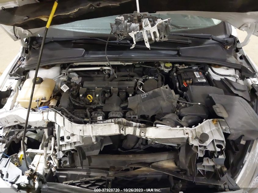 2016 FORD FOCUS SE - 1FADP3K24GL225985
