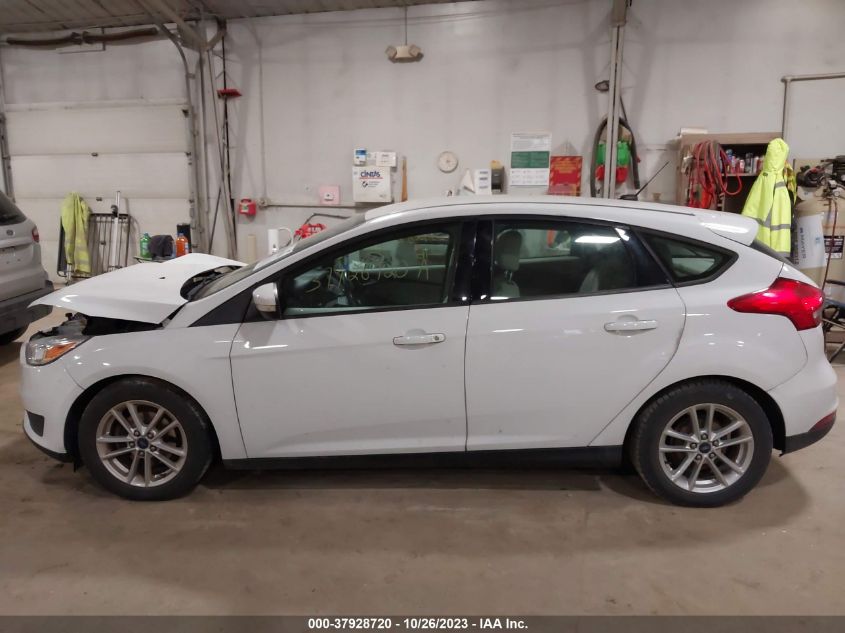 2016 FORD FOCUS SE - 1FADP3K24GL225985