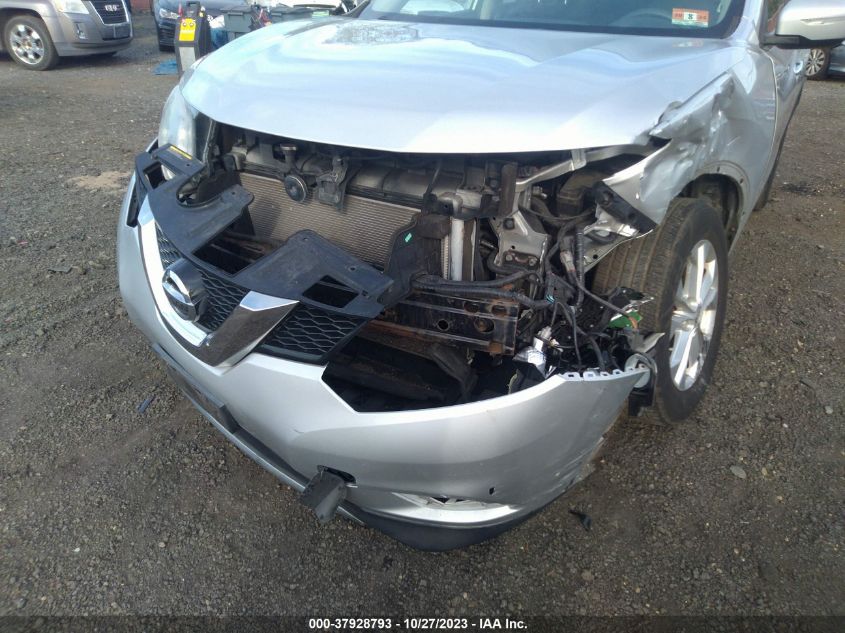 2015 NISSAN ROGUE SV - KNMAT2MV4FP510171