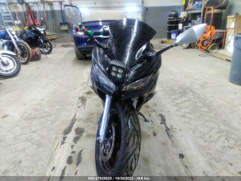 VIN JKAEXKG12LDA72467 2020 KAWASAKI EX400
