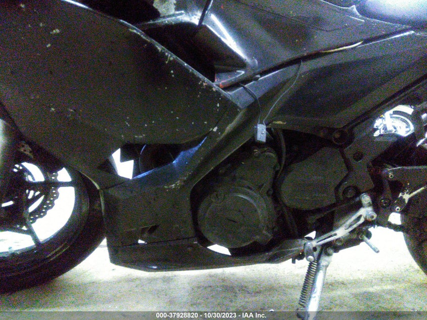 VIN JKAEXKG12LDA72467 2020 KAWASAKI EX400