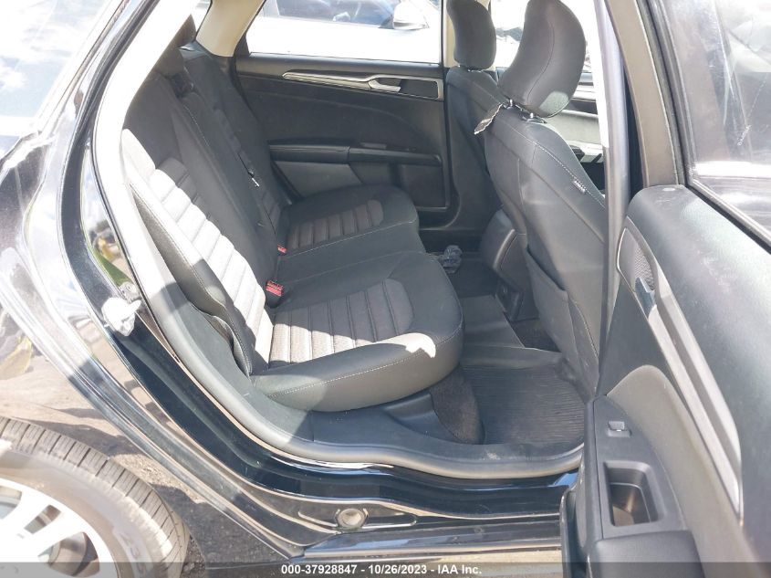 2018 FORD FUSION SE - 3FA6P0H75JR115725