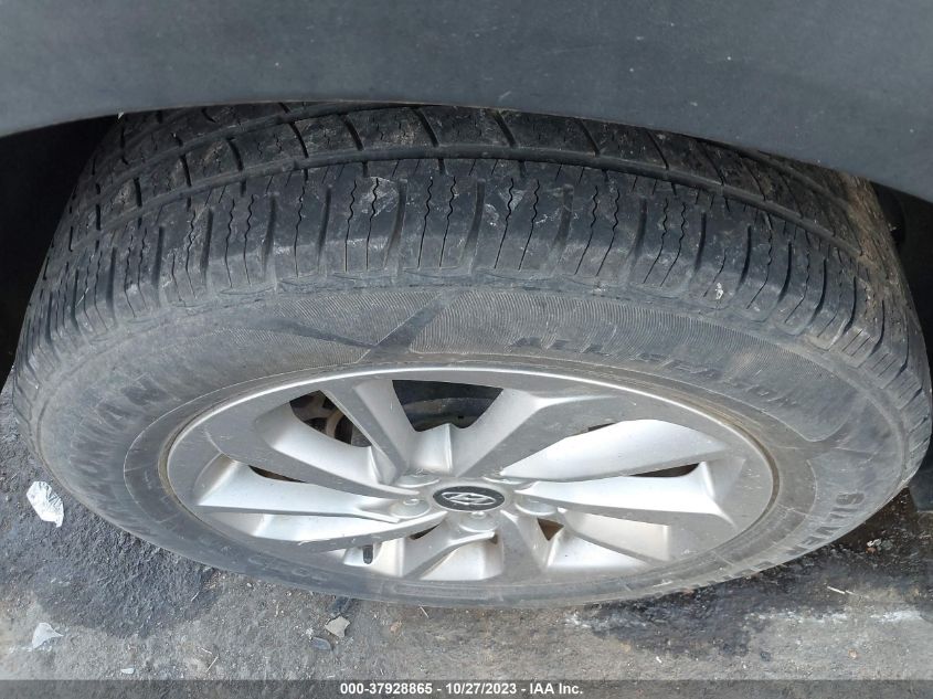 2017 HYUNDAI TUCSON SE PLUS - KM8J33A46HU521691
