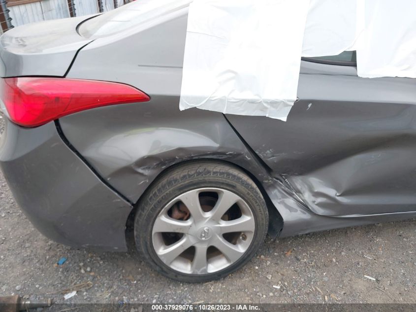 2013 HYUNDAI ELANTRA LIMITED - 5NPDH4AE7DH370320