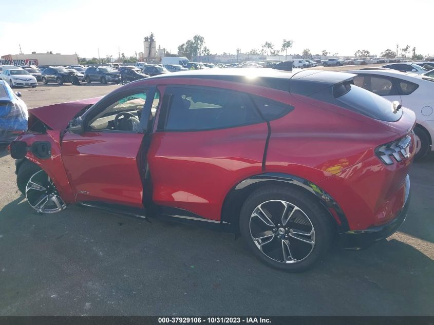 2023 FORD MUSTANG MACH-E PREMIUM 3FMTK3R4XPMA88945