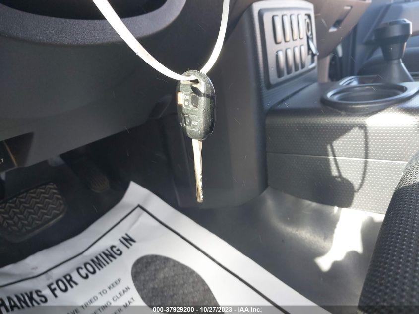 2013 TOYOTA FJ CRUISER JTEBU4BF4DK165609