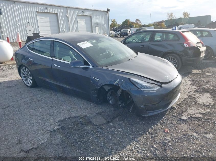 2018 TESLA MODEL 3 - 5YJ3E1EB3JF068715