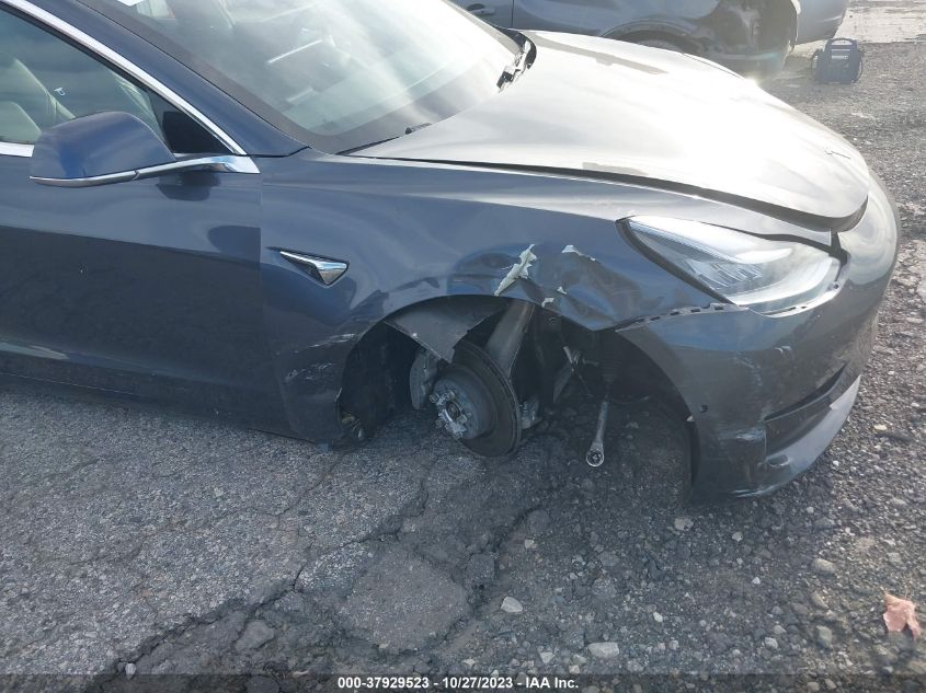 2018 TESLA MODEL 3 - 5YJ3E1EB3JF068715
