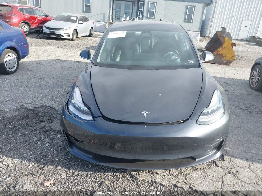 2018 TESLA MODEL 3 - 5YJ3E1EB3JF068715
