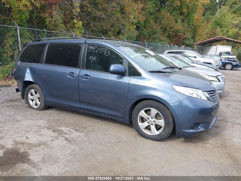 2017 TOYOTA SIENNA LE - 5TDKZ3DCXHS798083