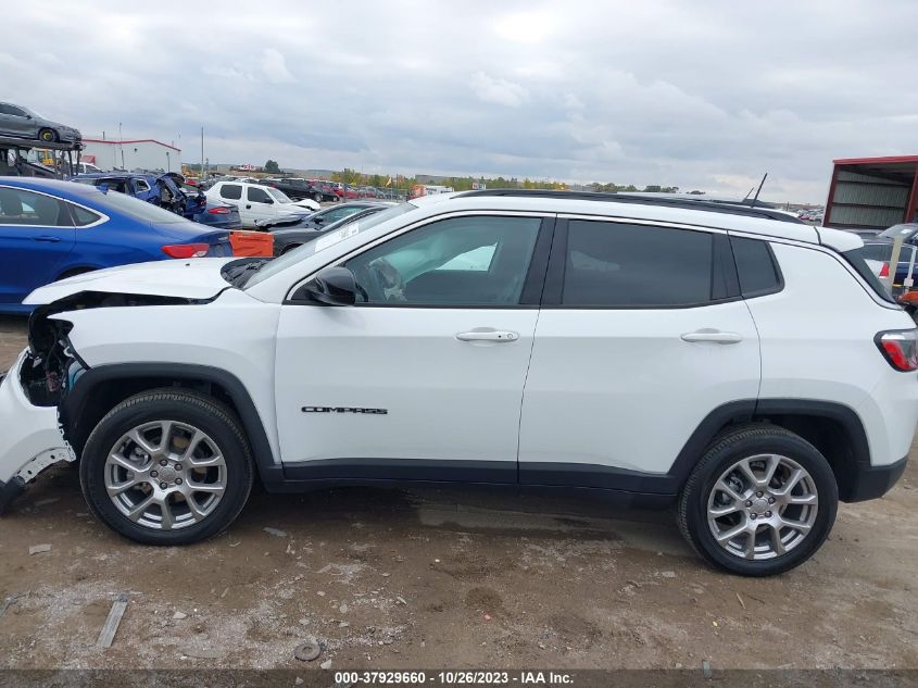 2022 JEEP COMPASS LATITUDE LUX - 3C4NJDFB2NT173077