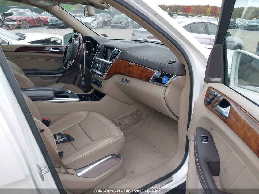 2013 MERCEDES-BENZ GL-CLASS GL 550 4JGDF7DE5DA254829