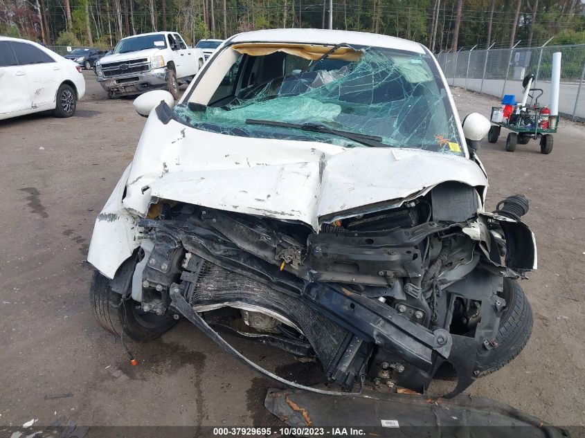 2015 FIAT 500 POP - 3C3CFFAR8FT586040