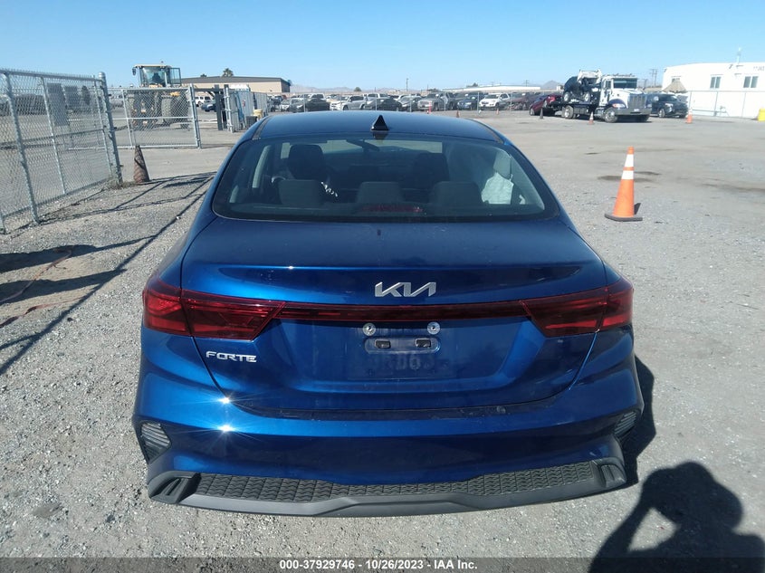 VIN 3KPF24AD0PE595916 2023 KIA FORTE LXS
