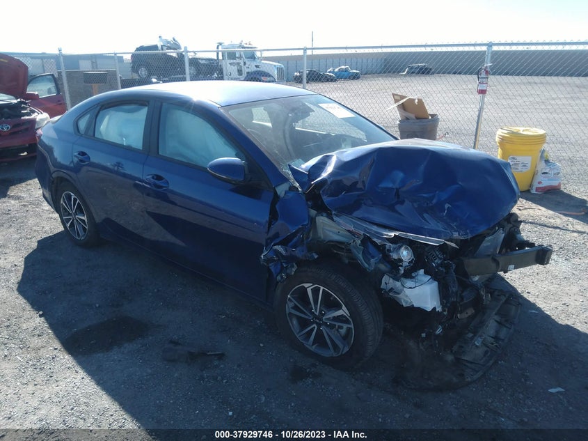 VIN 3KPF24AD0PE595916 2023 KIA FORTE LXS