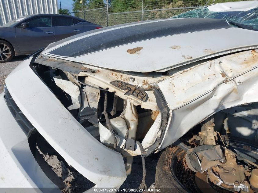 2015 CHEVROLET CAMARO LS - 2G1FB1E39F9256433