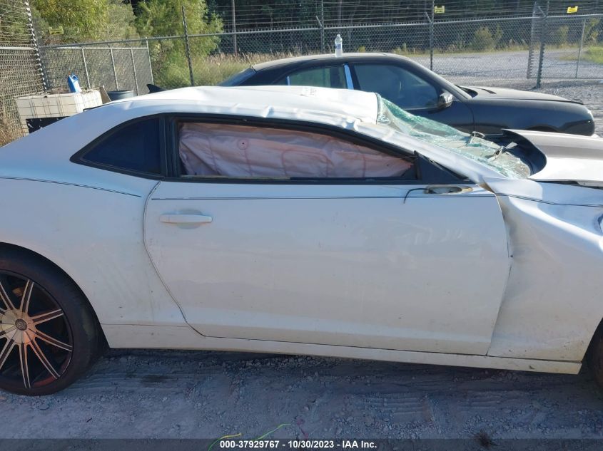 2015 CHEVROLET CAMARO LS - 2G1FB1E39F9256433
