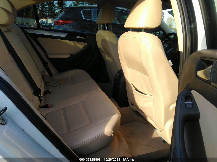 2013 VOLKSWAGEN JETTA SEDAN SE W/CONVENIENCE/SUNROOF 3VWDP7AJ0DM358003