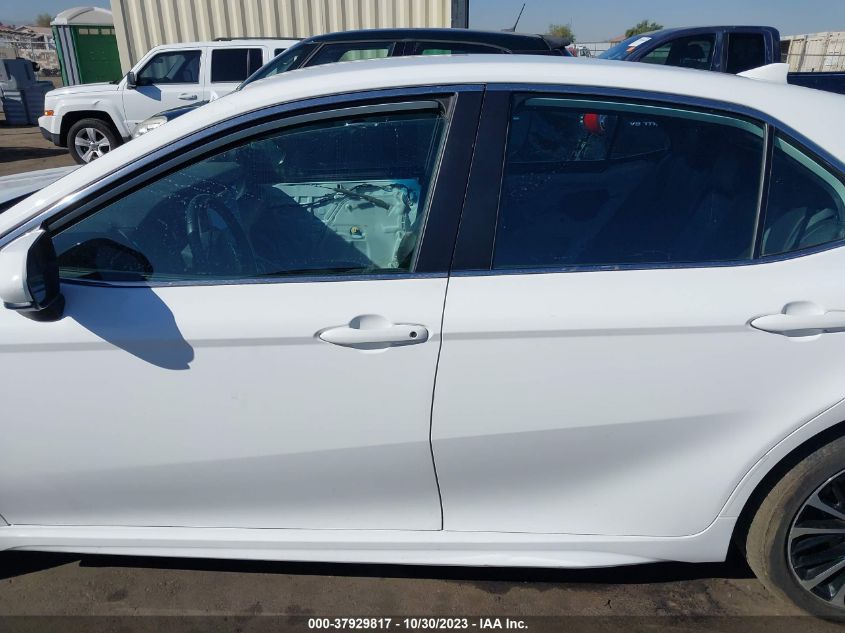 2020 TOYOTA CAMRY SE/SE NIGHT SHADE - 4T1G11AK5LU353764