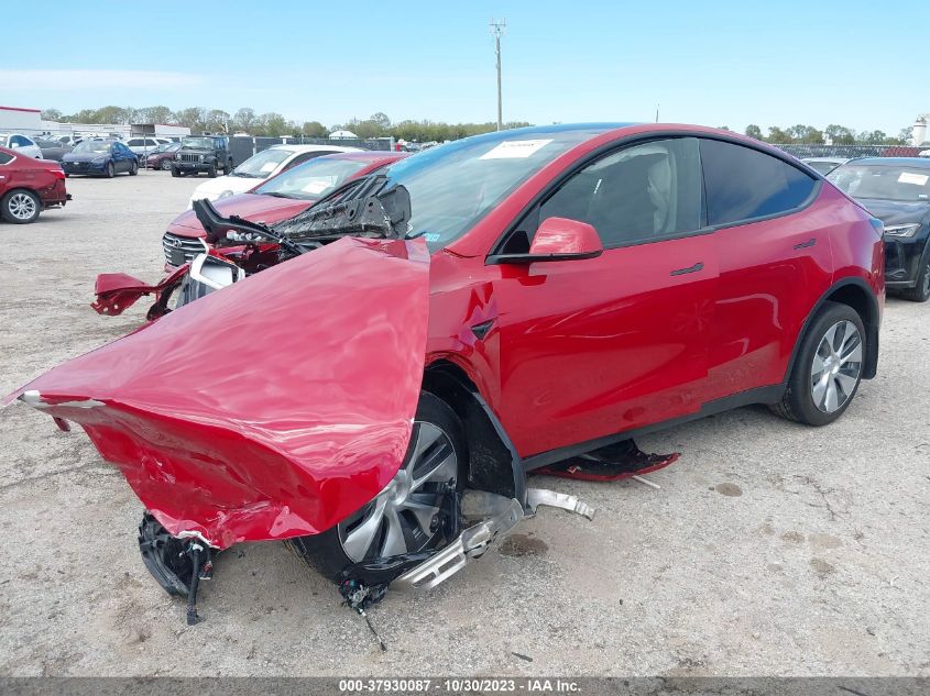 VIN 7SAYGDEE7PA130752 2023 TESLA MODEL Y