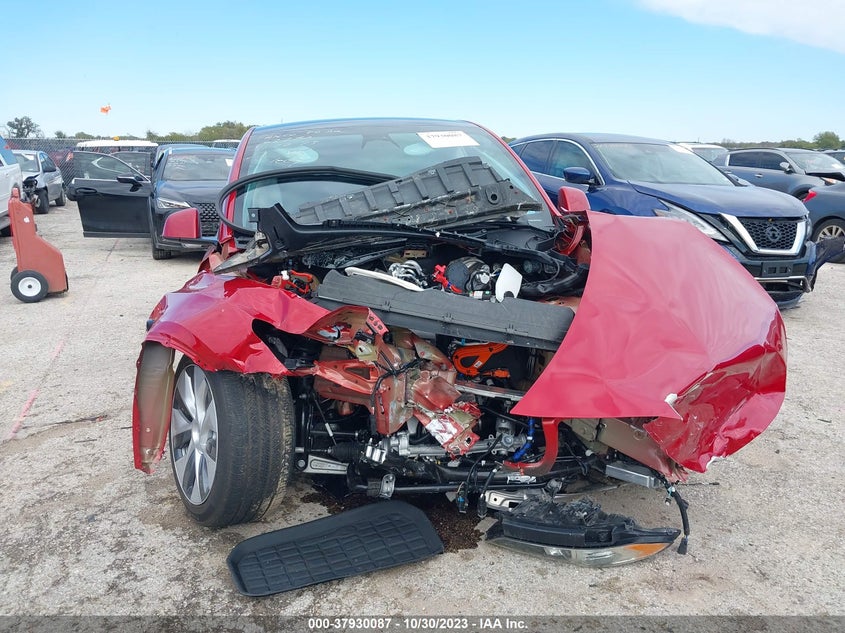 VIN 7SAYGDEE7PA130752 2023 TESLA MODEL Y