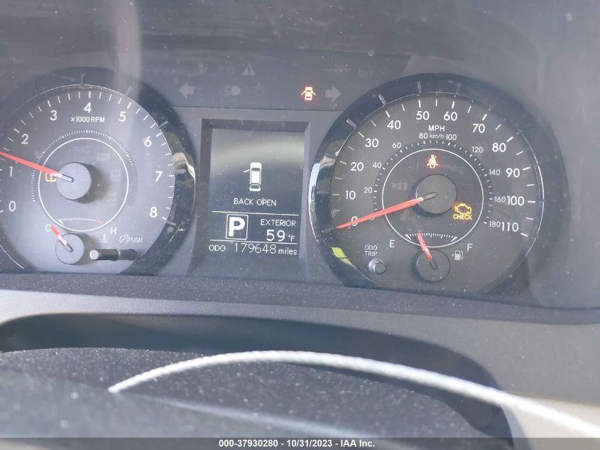 2015 TOYOTA SIENNA LE - 5TDKK3DC7FS610637