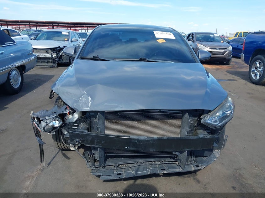 VIN KMHD74LF3HU121772 2017 HYUNDAI ELANTRA SE