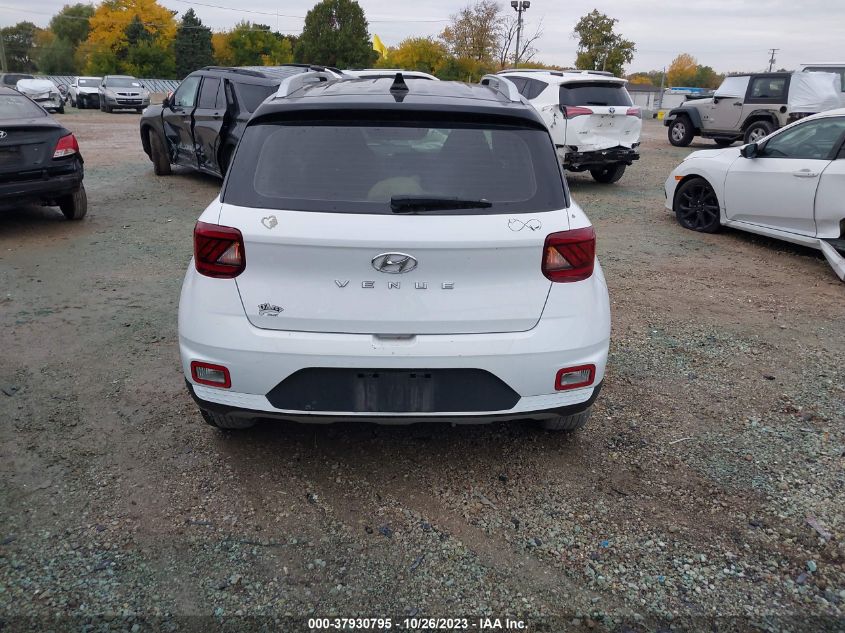 2022 HYUNDAI VENUE LIMITED - KMHRC8A38NU160418