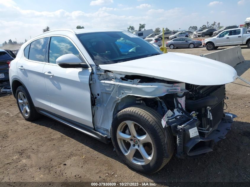 VIN ZASPAJAN3K7C35098 Alfa Romeo Stelvio   2019