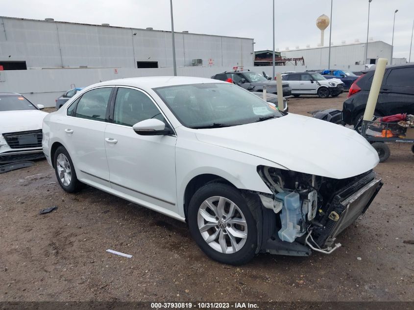 2017 VOLKSWAGEN PASSAT 1.8T S - 1VWAT7A38HC019402