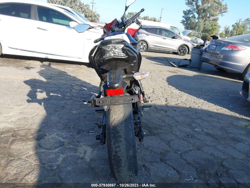 VIN ML5EREK10LDA13307 2020 KAWASAKI ER650 K