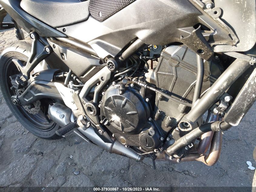 VIN ML5EREK10LDA13307 2020 KAWASAKI ER650 K
