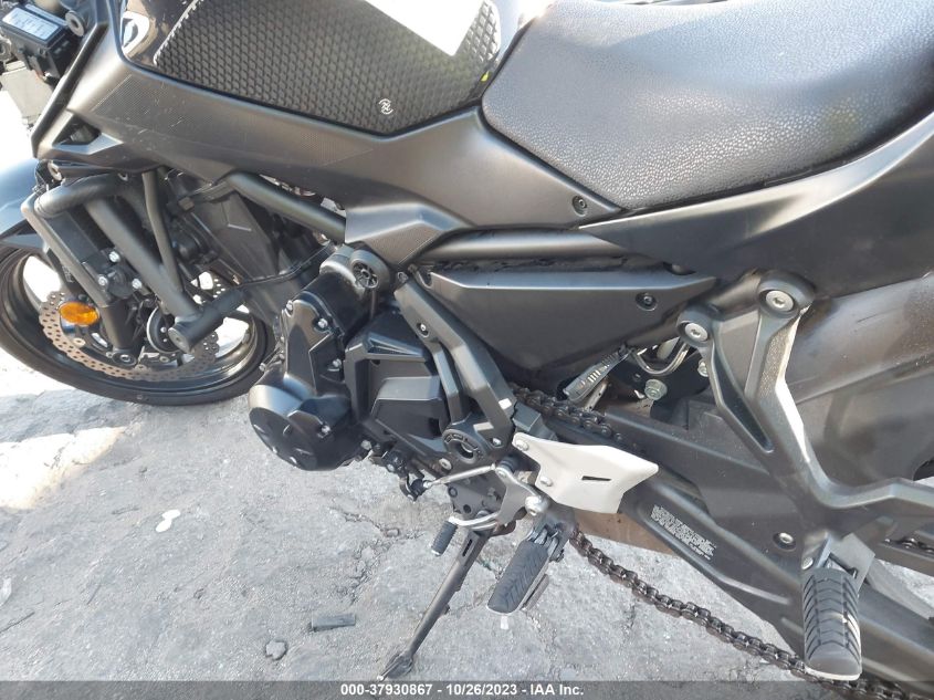 VIN ML5EREK10LDA13307 2020 KAWASAKI ER650 K
