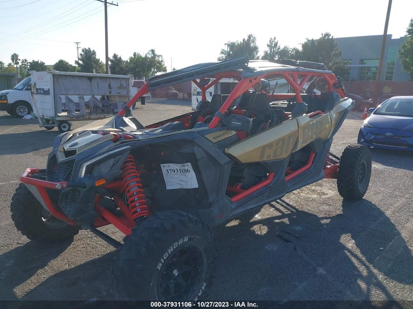 VIN 3JBVNAW20JK000213 2018 CAN-AM MAVERICK X3 MAX X RS TURBO R