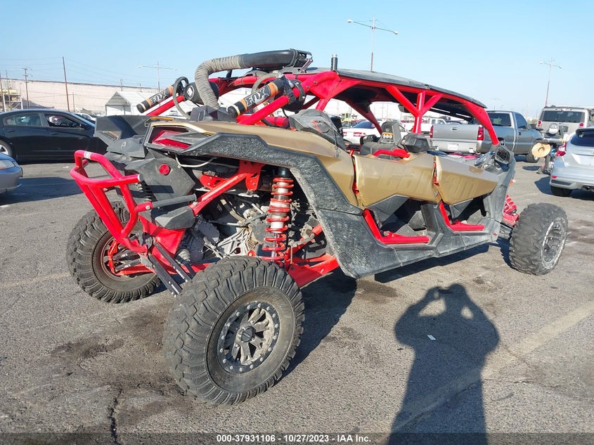 VIN 3JBVNAW20JK000213 2018 CAN-AM MAVERICK X3 MAX X RS TURBO R