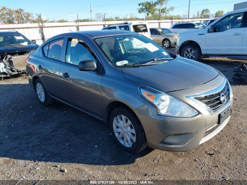 2015 NISSAN VERSA S PLUS - 3N1CN7AP2FL819433