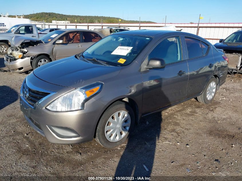 2015 NISSAN VERSA S PLUS - 3N1CN7AP2FL819433