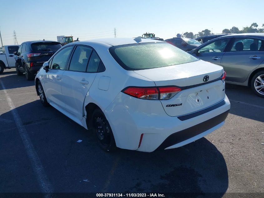 2022 TOYOTA COROLLA LE - JTDEPMAE9N3024371