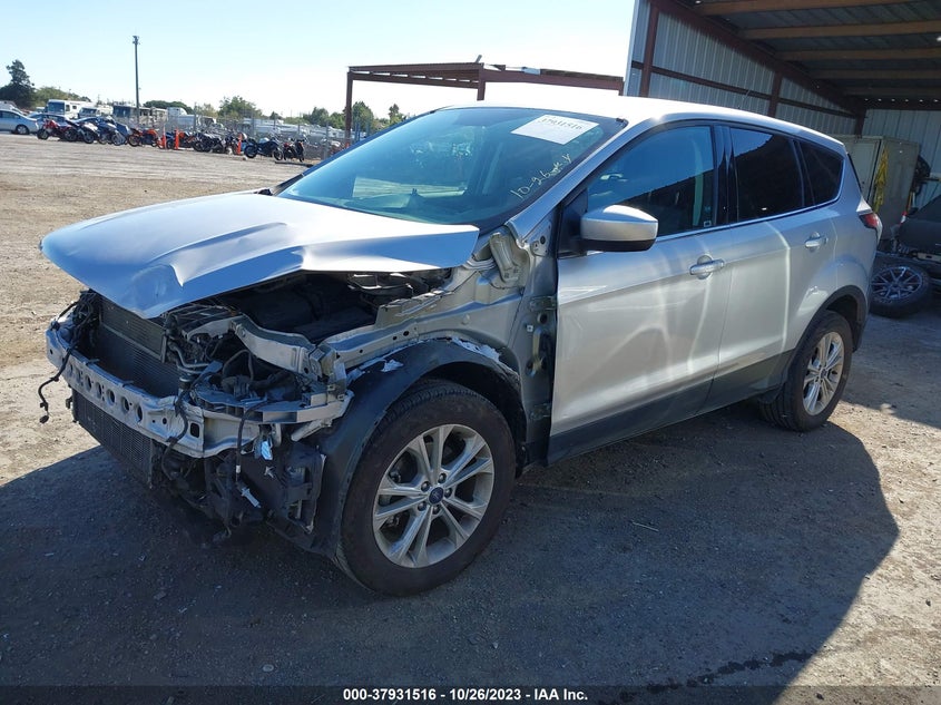 VIN 1FMCU0GD8HUB44860 2017 FORD ESCAPE SE