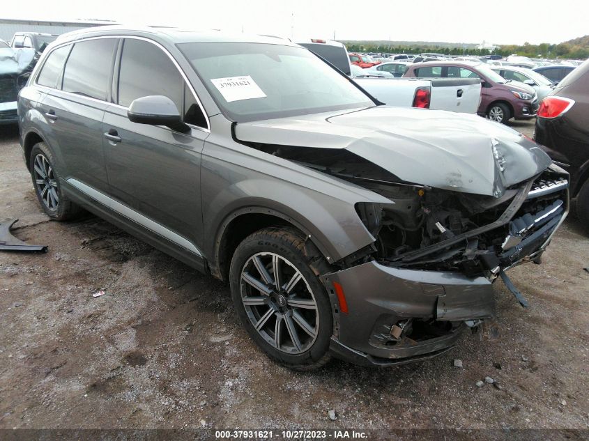 WA1LAAF76HD022944 2017 AUDI Q7, photo no. 1