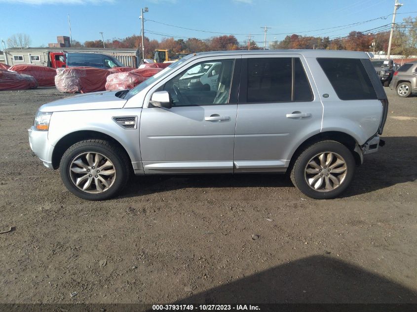 2014 LAND ROVER LR2 SALFR2BG7EH404968
