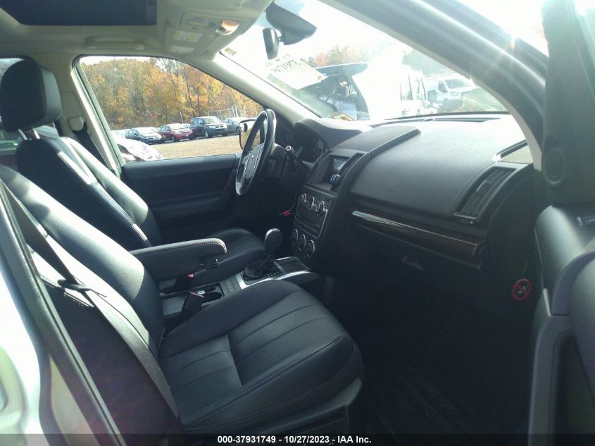 2014 LAND ROVER LR2 SALFR2BG7EH404968