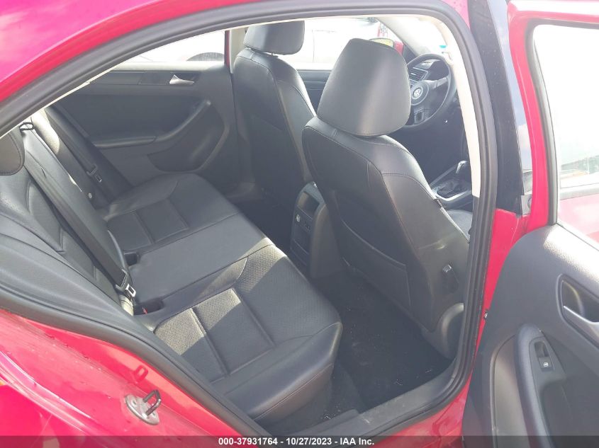 2014 VOLKSWAGEN JETTA SEDAN SE 3VWD17AJ9EM416516
