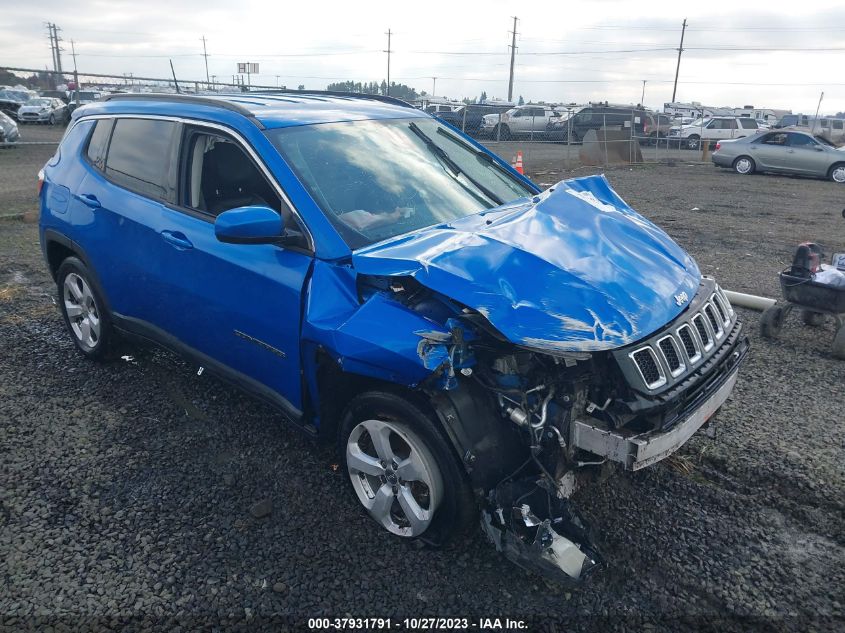 Lot #2524271769 2019 JEEP COMPASS LATITUDE 4X4 salvage car