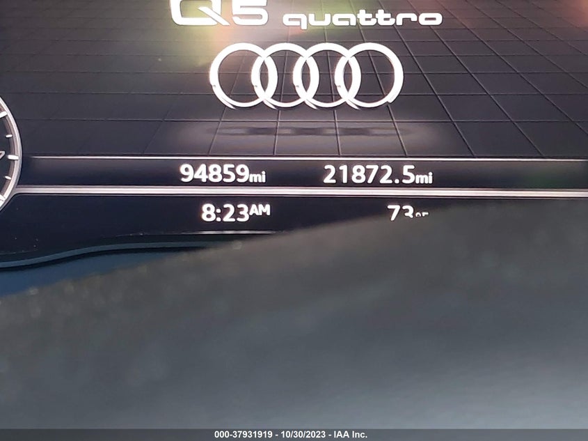 VIN WA1ANAFY1J2233524 2018 AUDI Q5 PREMIUM