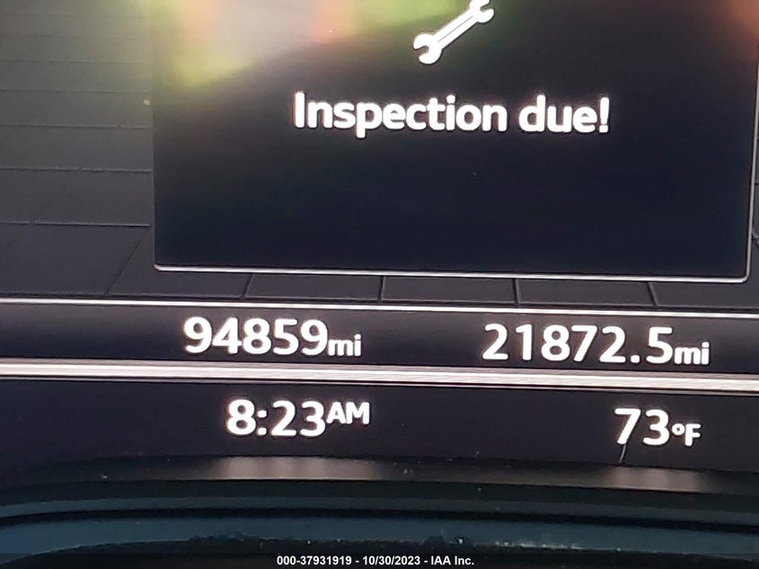 VIN WA1ANAFY1J2233524 2018 AUDI Q5 PREMIUM