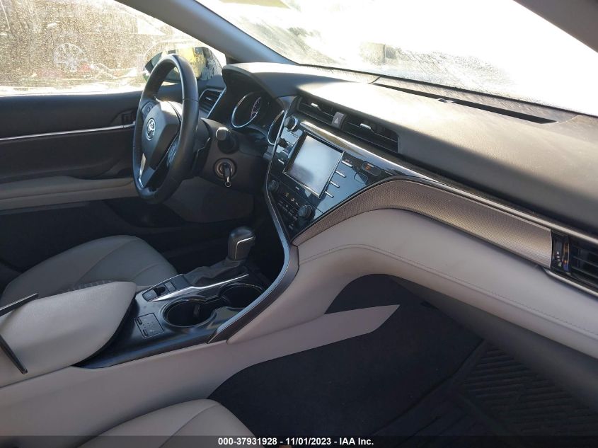 2020 TOYOTA CAMRY SE - 4T1G11BK5LU017921