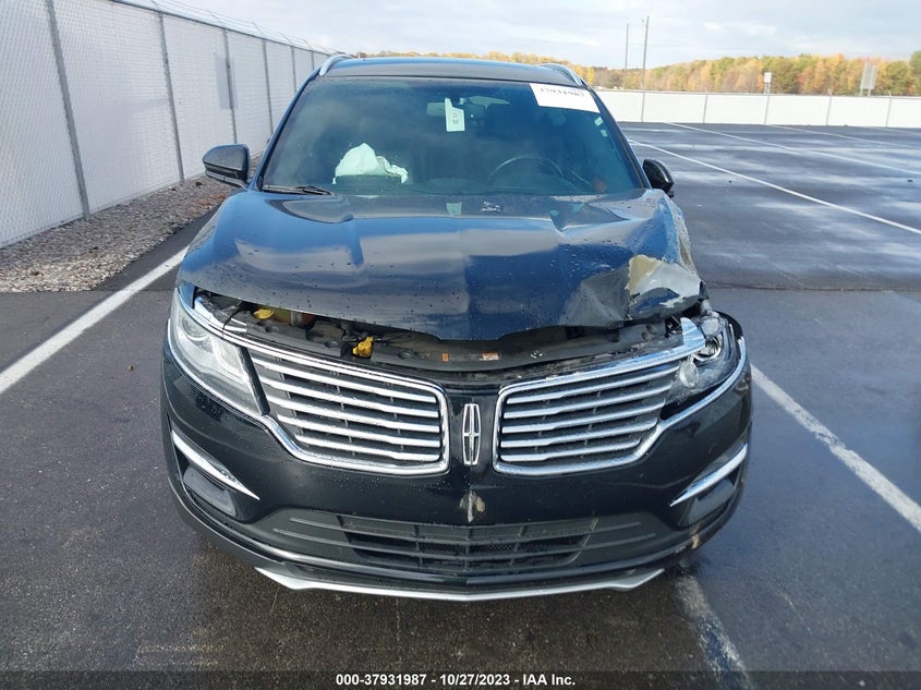 VIN 5LMCJ3D91HUL15620 2017 LINCOLN MKC RESERVE