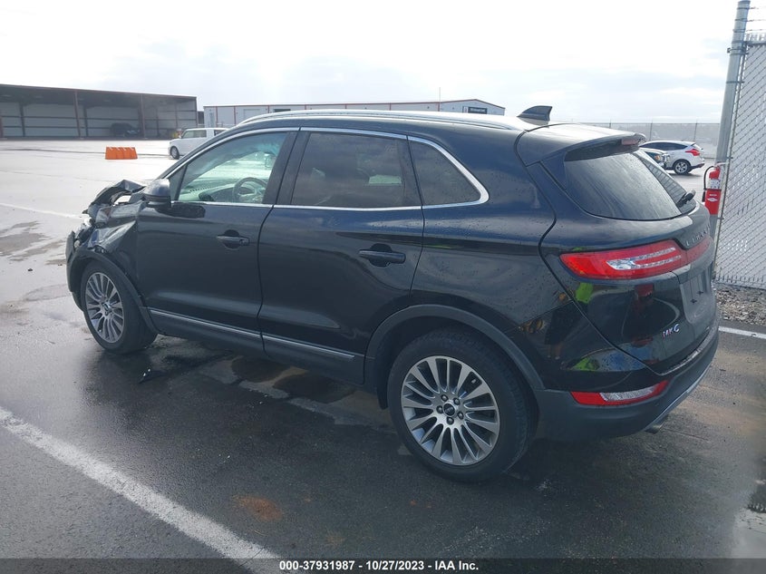 VIN 5LMCJ3D91HUL15620 2017 LINCOLN MKC RESERVE